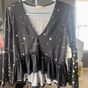 Altar’d state top with flare sleeves